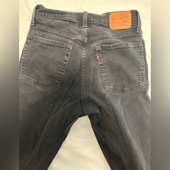 Levi’s Straight Leg Jeans - Picture 3 of 3